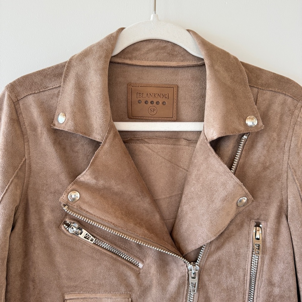 BlankNYC Tan Faux Suede Moto Jacket Womens SP Petite - Picture 4 of 9